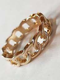 Curb link ring