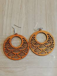 Round wooden earrings