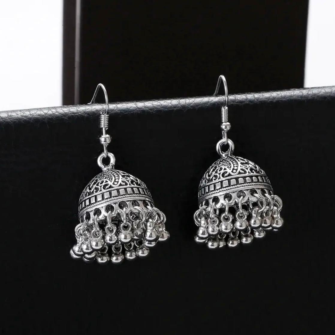 Elegant Classic Silver Small Jhumka Earrings