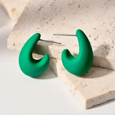 Stylish Women’s C-Type Hoop Earrings