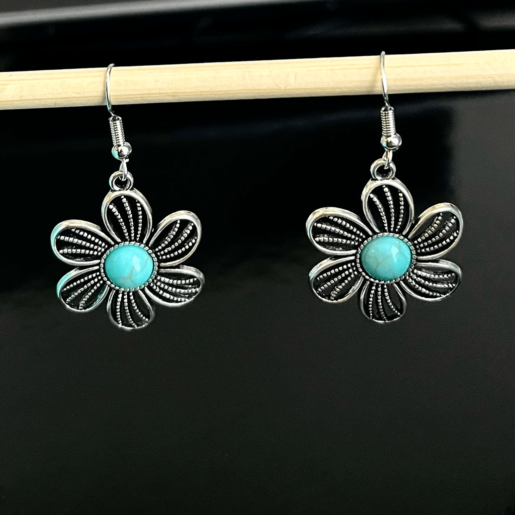 Bohemia Hollow Flower Dangle Earring