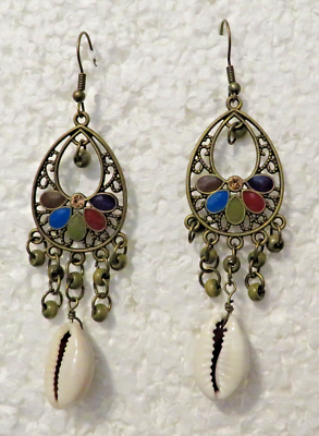 Beach Wear - Hanging Shell Earrings
